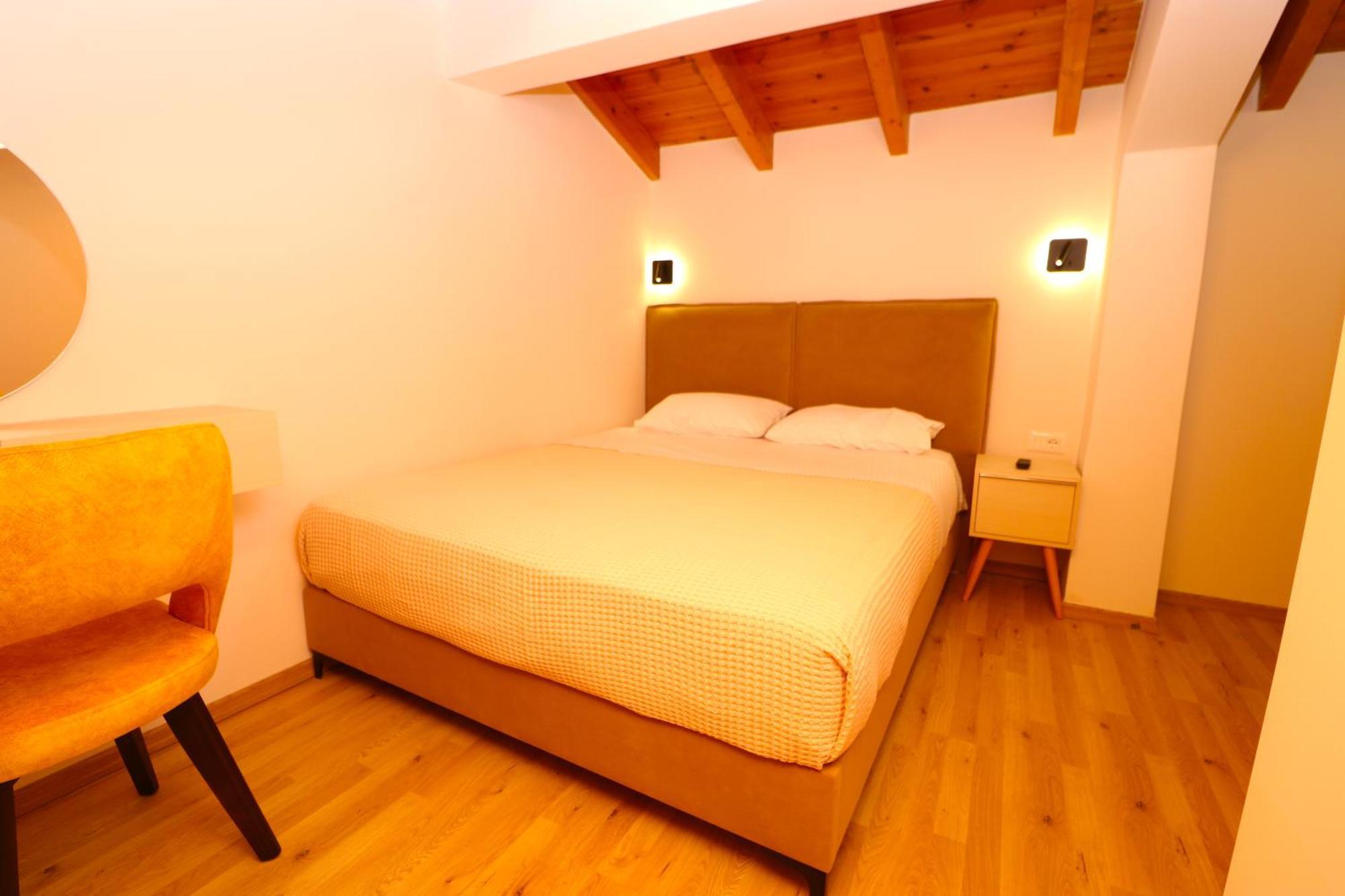 Fegi Rooms Himare Ngoại thất bức ảnh