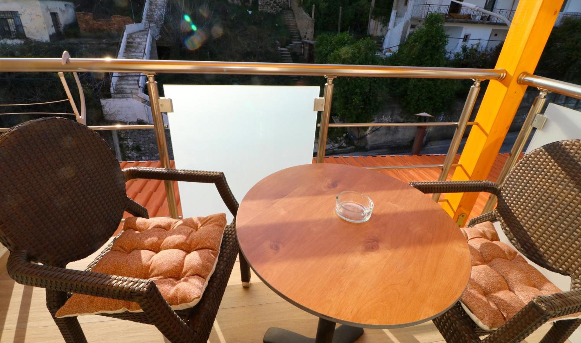 Fegi Rooms Himare Ngoại thất bức ảnh
