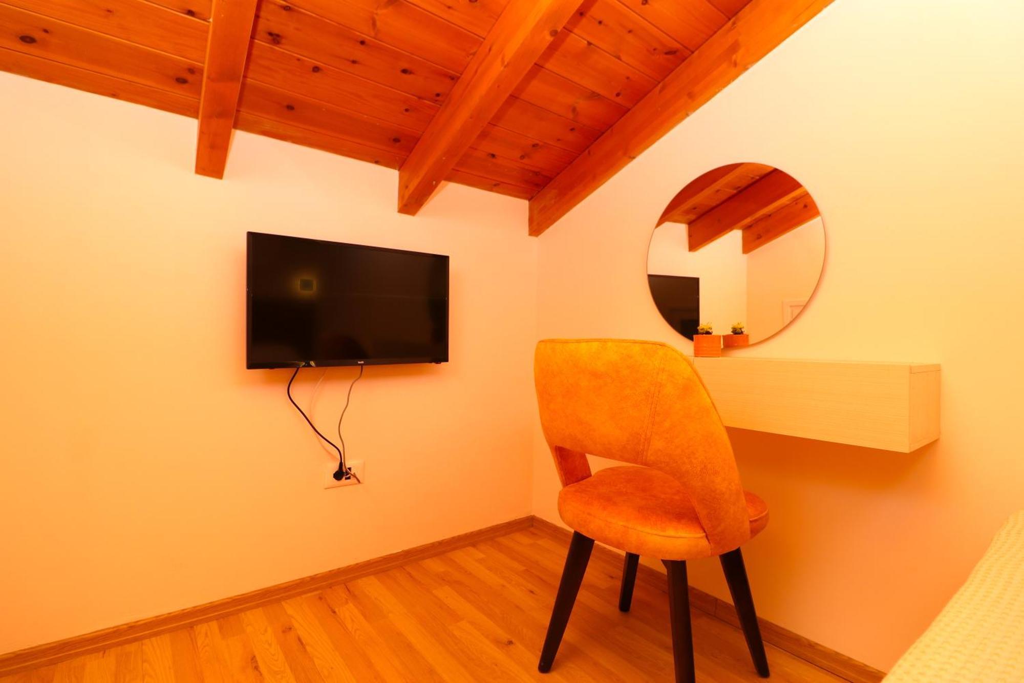 Fegi Rooms Himare Ngoại thất bức ảnh