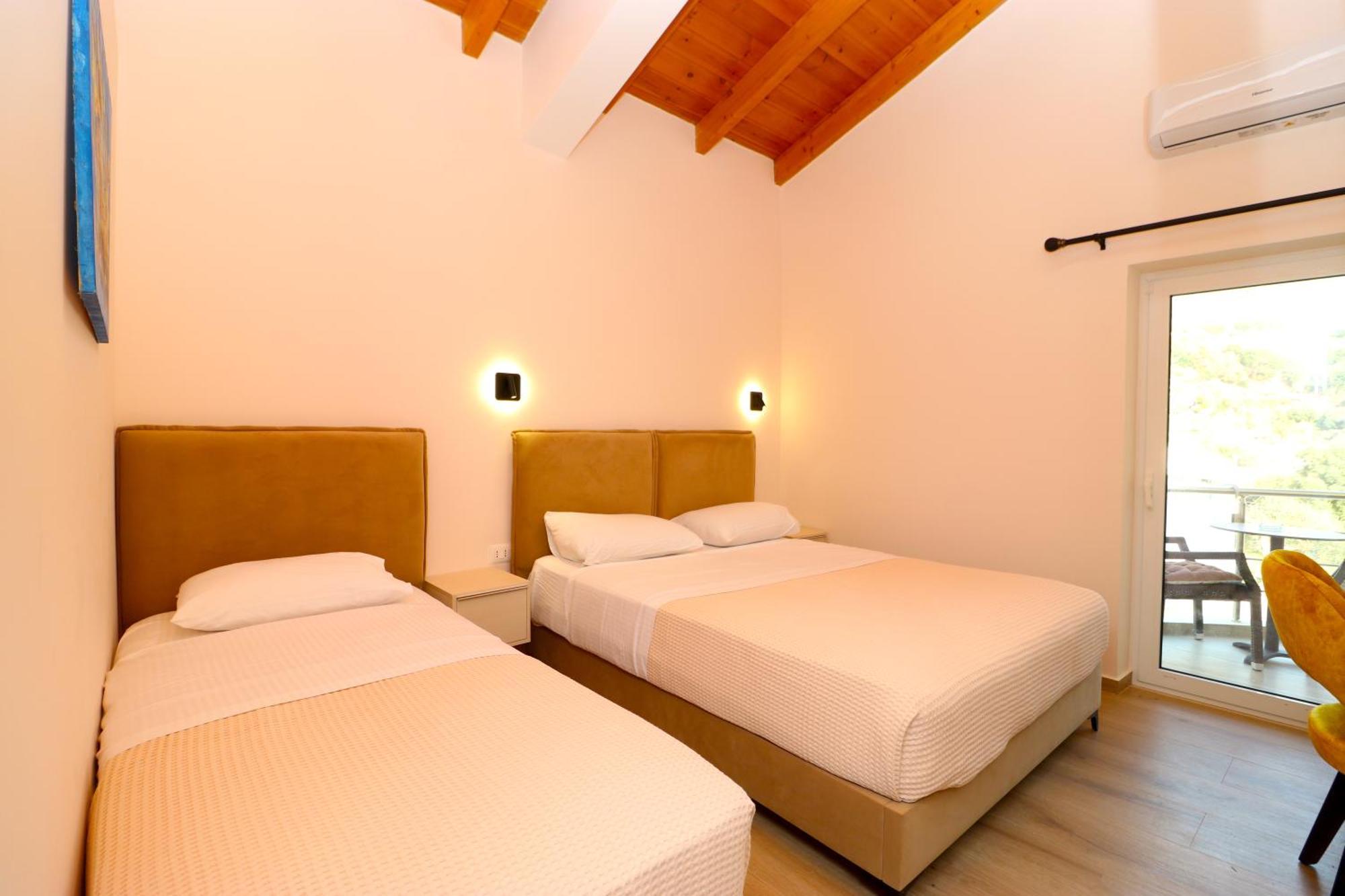 Fegi Rooms Himare Ngoại thất bức ảnh