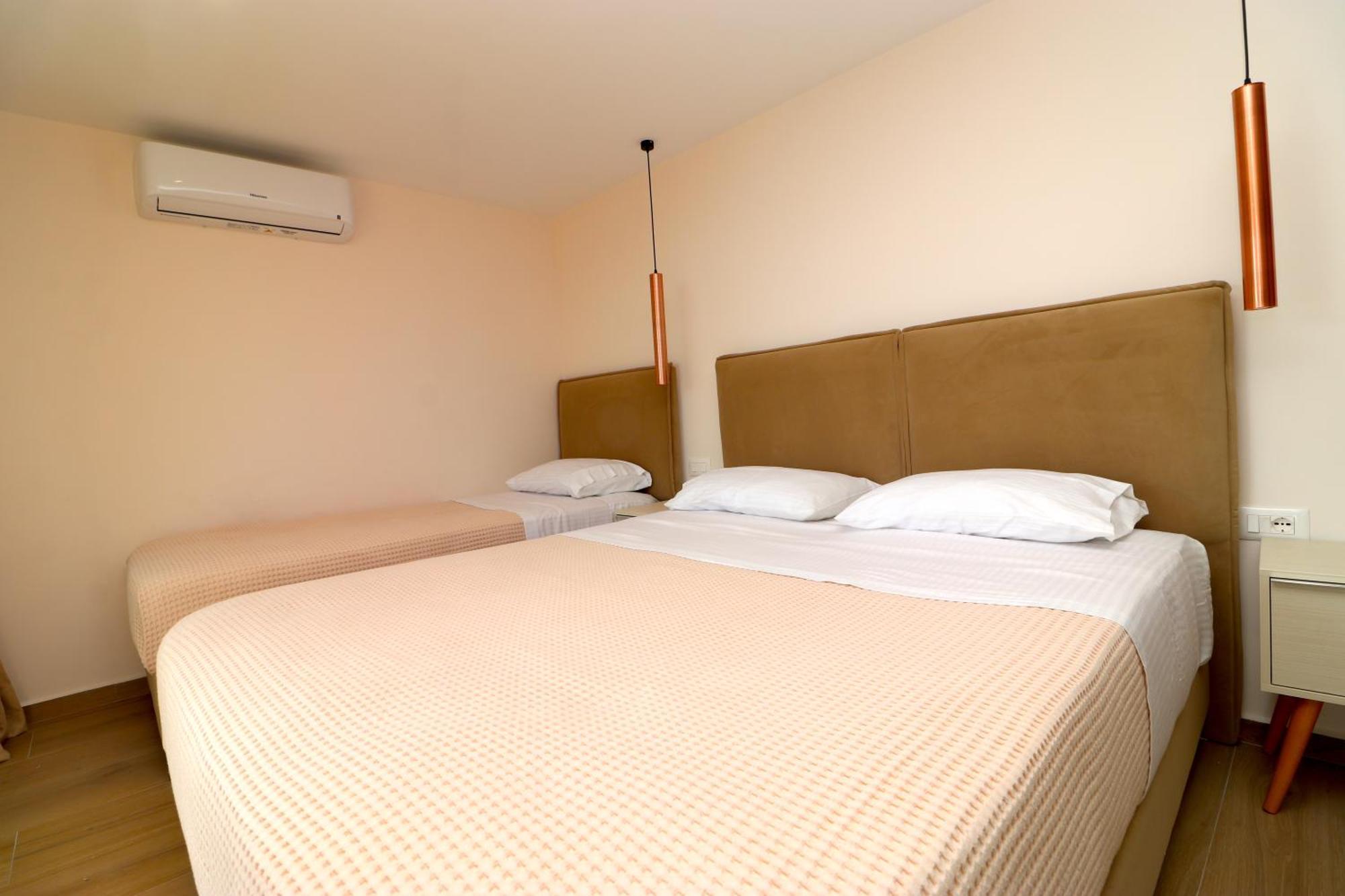 Fegi Rooms Himare Ngoại thất bức ảnh